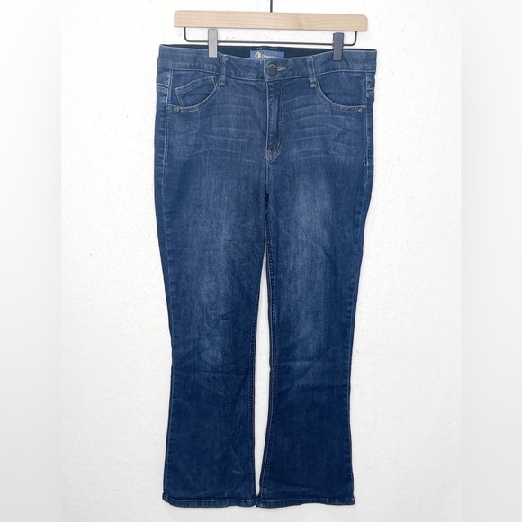 Democracy Absolution Boot Cut Jeans Style B157F9BX29 Size 10P Dark Wash - Picture 1 of 6